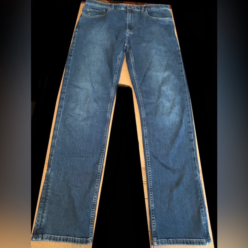 🛍️Men’s Eddie Bauer jeans
